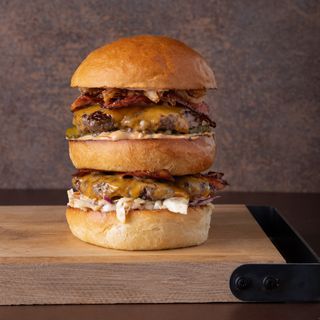 Rusty Savage бургер (630г) 