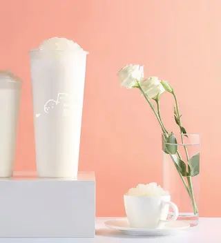 Coconut bubble tea with coconut Jelly