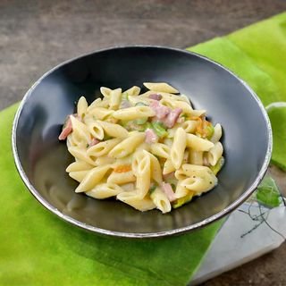 Penne speck e zucchine