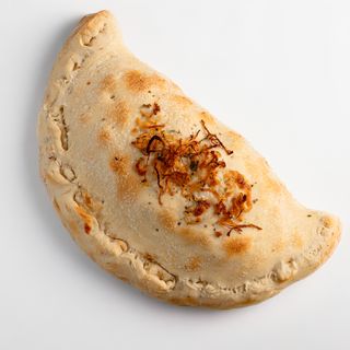Calzone de Frango com Catupiry