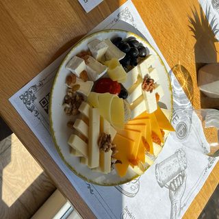 Platou brânzeturi 2 persoane