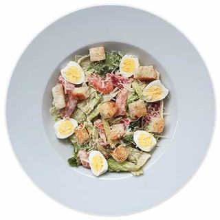 Салат Цезар з лососем (220г)