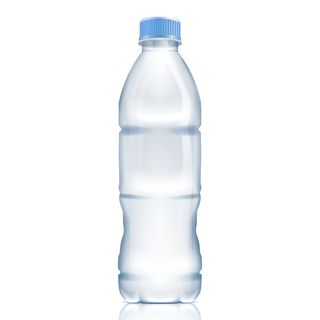 woda niegazowana 0,5l