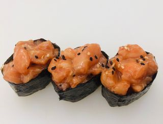 37 Gunkan de Tartar de Salmó  (3 Pzs.)