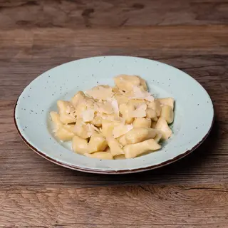 Njoki s parmezanom