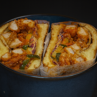 Katchu Sando de pollo 