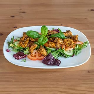 Sałatka z kurczakiem