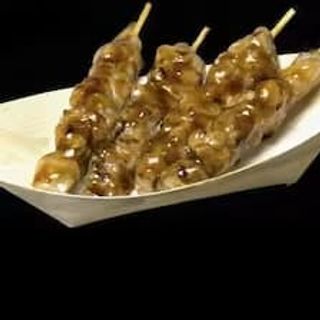 1007. Yakitori (4 Uds.)