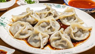 Steamed chicken momos 10 szt.