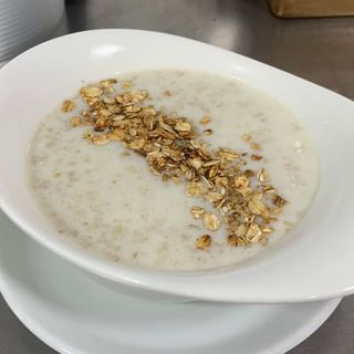 Овсяная каша на кокосовом молоке