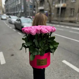 10 ყვავილები ყუთში