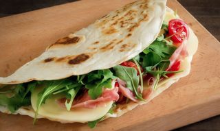 Piadina con Speck e Provola