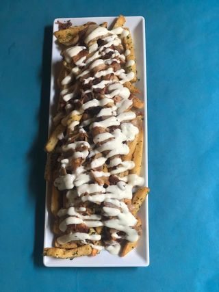 Plato De Kebab Con Patatas