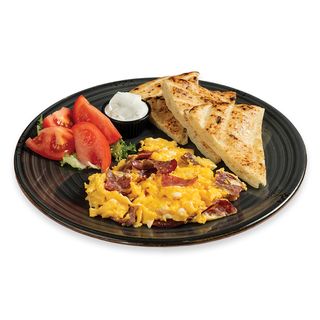 Kajgana sa goveđom pršutom i sirom