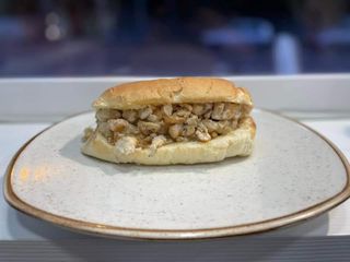 Panino con petto di pollo