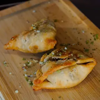 Samosas con Carne picada.