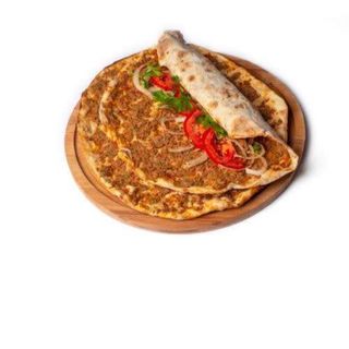 Lahmacun, Queso, Patatas Y Bebida
