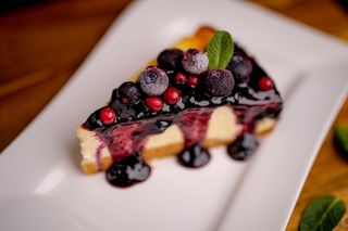 Cheesecake with Blueberry Jam 190 g