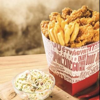 KUBEŁEK 10 szt Hot Wings (pikantne skrzydełka)