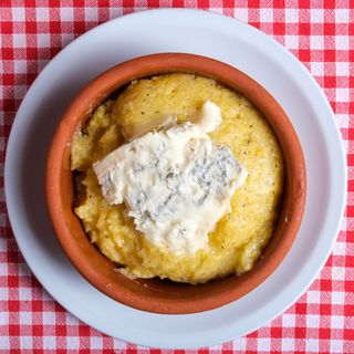 Terrina di polenta e gorgonzola
