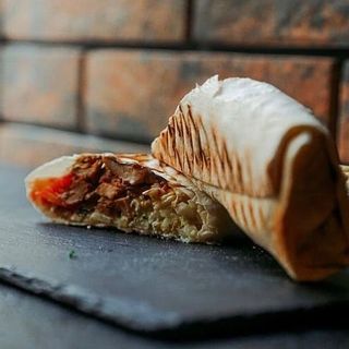 Шаурма Сулугуні з м'ясом (650г)