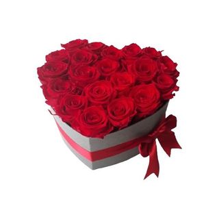 Caja De Corazón Con Rosas 12