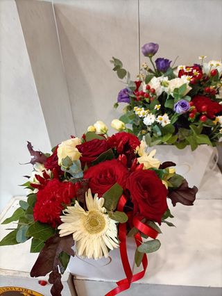 Flower Box taglia M fiori misti 