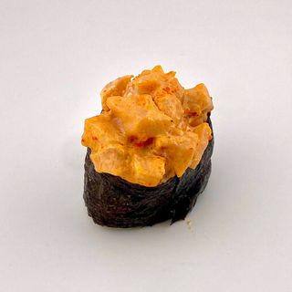 Гункан с сёмгой