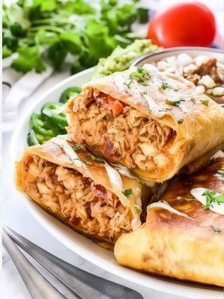 Chicken Chimichanga (30 Cm.)