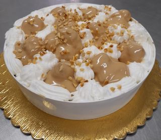 Profiteroles alla Nocciola  grande