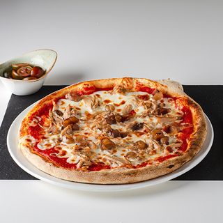 Pizza Tonno (30 Cm.)