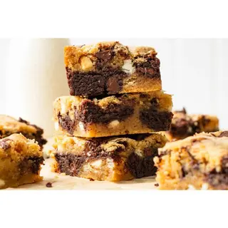 Marble Blondie