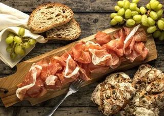 Brezel con prosciutto di Parma 24 mesi