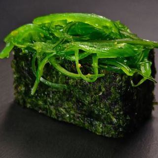 Gunkan Wakame (2 Uds.)