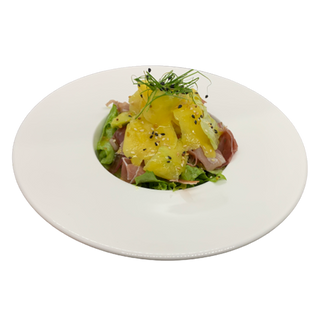 Салат з хамону та манго (200г)