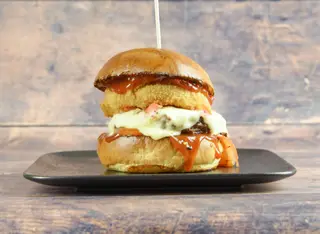 Super cheese burger