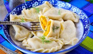 Вареники с мясом и тыквой