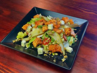 Салат з грушею та сиром дор-блю (250g)