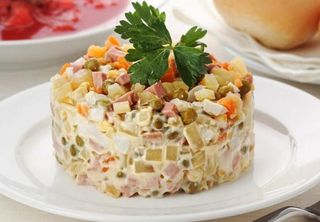 Салат олів'є