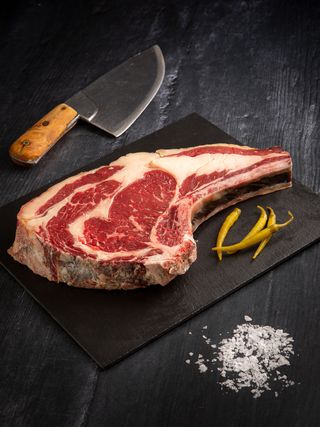 Chuletón De Vaca Madurada Nacional (1 Kg.)