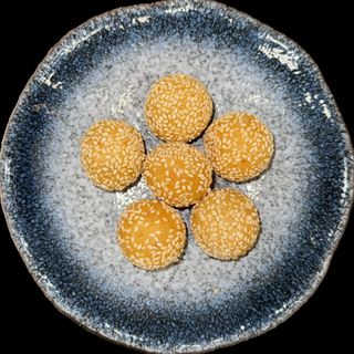 Bolitas de sésamo fritas(6pcs)