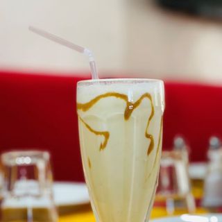 milkshake caramel