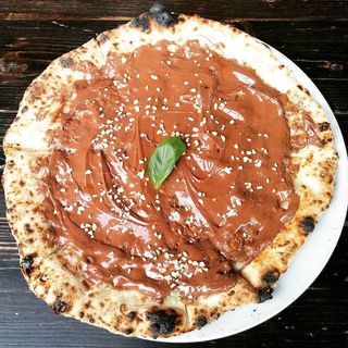 Pizza alla Nutella