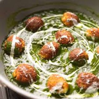 Saag paneer kofta