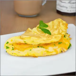 Omlet sa sirom