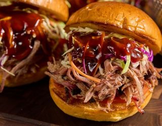 Brioche de carne bbq