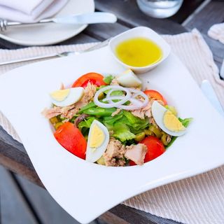 Salade spéciale OEuf Et Fromage