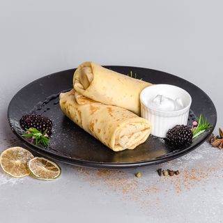 Млинці з вишнями (200\40г)