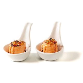 37-Gunkan De Salmón Flameado (2 Uds.)