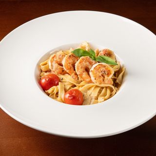 Паста з креветками у вершково-базилічному  соусі (300 г)